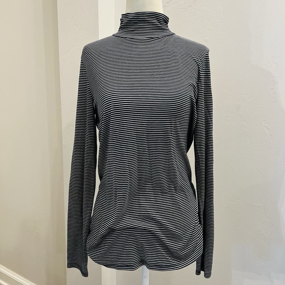 Banana Republic Turtleneck Stretch White/Black Striped Long Sleeve Top S